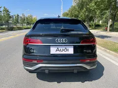 2022 Audi Q5L Sportback 40 TFSI Fashion, чёрный — фото 3