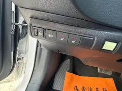 2021 Toyota Corolla 1.2T S-CVT Luxury, белый — фото 11