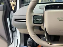 2025 Li Auto i6 2WD Standard, белый — фото 5