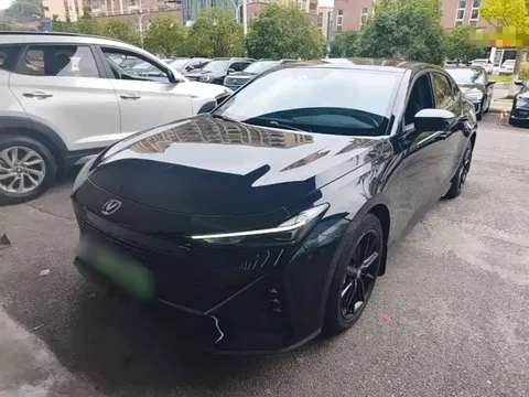 2023 Changan UNI-V iDD 1.5T 113km PHEV
