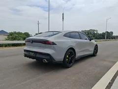 2022 Changan UNI-V 1.5T Premium — фото 14