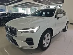 2022 Volvo XC60 4WD Zhiyi Luxury, белый — фото 1