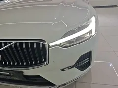2022 Volvo XC60 4WD Zhiyi Luxury, белый — фото 24