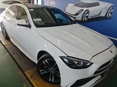 2023 Mercedes-Benz C-Class C 350 eL PHEV, белый — фото 3