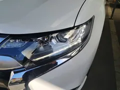 2021 Mitsubishi Outlander 2.0L 2WD 5 Seats, белый — фото 24