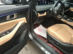 2021 Changan UNI-K 2.0T 4WD Premium — фото 16