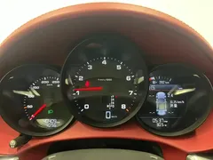 2022 Porsche 718 Boxster 2.0T, белый — фото 13