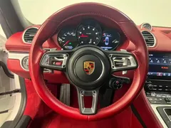 2022 Porsche 718 Boxster 2.0T, белый — фото 16