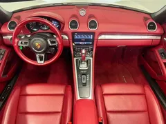 2022 Porsche 718 Boxster 2.0T, белый — фото 20