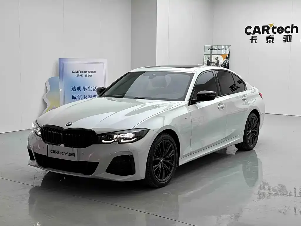 2022 BMW 3 Series 325i M Sport Dark
