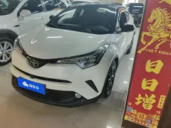 2020 Toyota C-HR 2.0L, белый — фото 1