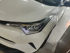 2020 Toyota C-HR 2.0L, белый — фото 5