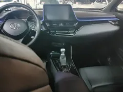 2020 Toyota C-HR 2.0L, белый — фото 13