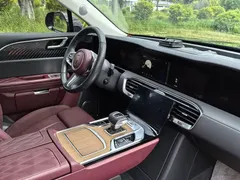 2022 Hongqi E-HS9 690km 6-seat, чёрный — фото 16