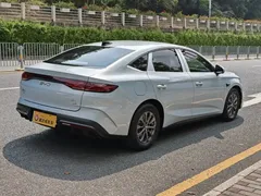 2025 BYD Qin L PHEV 80km Leading Smart Driving, синий — фото 4
