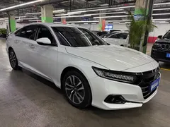2022 Honda Accord 2.0L Hybrid, белый — фото 2