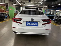 2022 Honda Accord 2.0L Hybrid, белый — фото 5