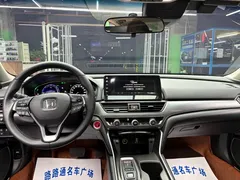 2022 Honda Accord 2.0L Hybrid, белый — фото 9