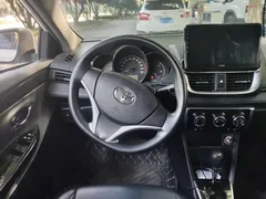 2021 Toyota Yaris L Zhixuan X 1.5L CVT Luxury, белый — фото 6