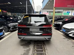 2023 Audi Q7 55 TFSI quattro S line Sport, чёрный — фото 5
