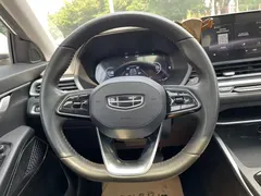 2022 Geely Emgrand 4th Gen 1.5L CVT Luxury, белый — фото 16