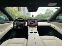 2025 Xiaomi YU7 4WD Max — фото 6