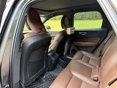 2022 Volvo XC60 4WD Zhiyi Luxury — фото 11