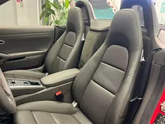 2022 Porsche 718 Boxster 2.0T — фото 11