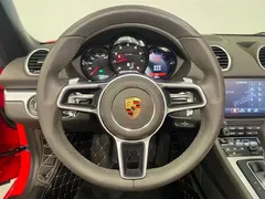 2022 Porsche 718 Boxster 2.0T — фото 15