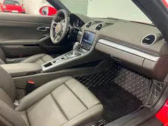 2022 Porsche 718 Boxster 2.0T — фото 18