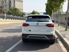 2022 Volkswagen Tayron 280TSI 2WD Luxury, белый — фото 4