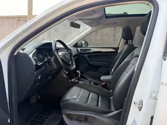 2022 Volkswagen Tayron 280TSI 2WD Luxury, белый — фото 9