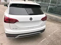 2022 Volkswagen Tayron 280TSI 2WD Luxury, белый — фото 9