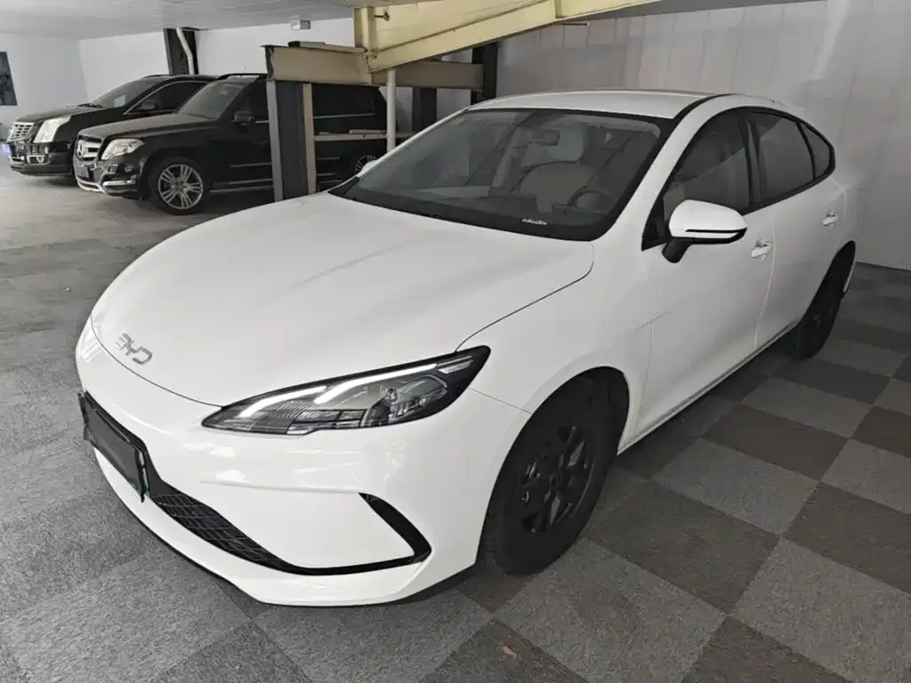 2025 BYD Seal 05 PHEV DM-i Smart Drive 55km Luxury