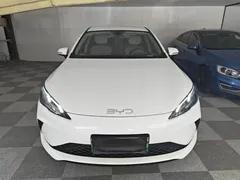2025 BYD Seal 05 PHEV DM-i Smart Drive 55km Luxury, белый — фото 3