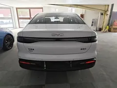 2025 BYD Seal 05 PHEV DM-i Smart Drive 55km Luxury, белый — фото 6