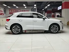 2021 Audi Q3 40 TFSI Fashion Sport, белый — фото 10