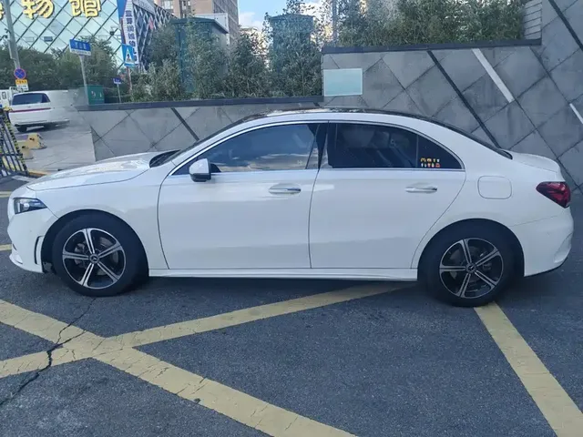 2022 Mercedes-Benz A-Class A 200 L Sport Sedan Fashion