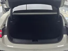 2024 Xiaomi SU7 RWD Standard Founder Edition, белый — фото 15