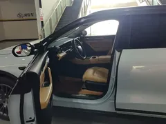 2024 Leapmotor C11 EREV 300 Premium — фото 9