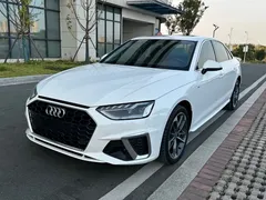 2022 Audi A4L 40 TFSI Fashion Dynamic, белый — фото 1
