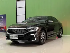2023 Volkswagen Passat 430PHEV Luxury, чёрный — фото 3