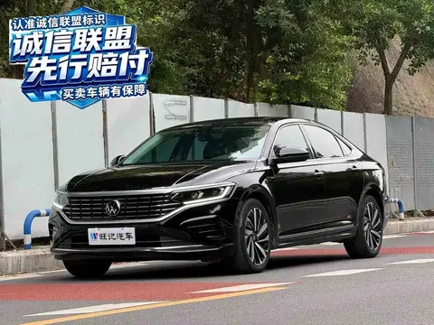 2023 Volkswagen Passat 330TSI Elite