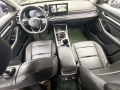 2022 Geely Emgrand 4th Gen 1.5L CVT Luxury — фото 5