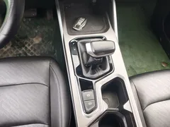 2022 Geely Emgrand 4th Gen 1.5L CVT Luxury — фото 7