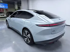 2022 Nio ET5 75kWh, синий — фото 9