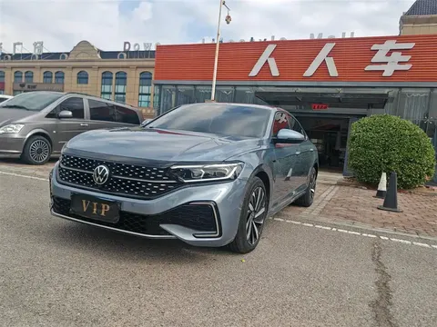 2022 Volkswagen Passat 330TSI Premium