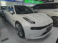 2022 Zeekr 001 Long Range Single Motor WE, белый — фото 4