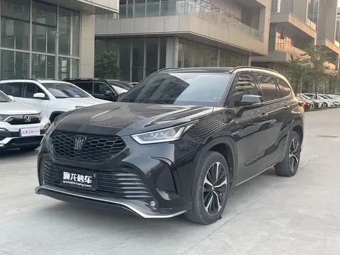 2022 Toyota Crown Kluger 2.0T 4WD Jingxiang