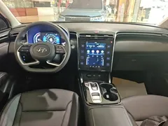 2023 Hyundai Tucson L 1.5T AT 2WD GLX Elite, белый — фото 10